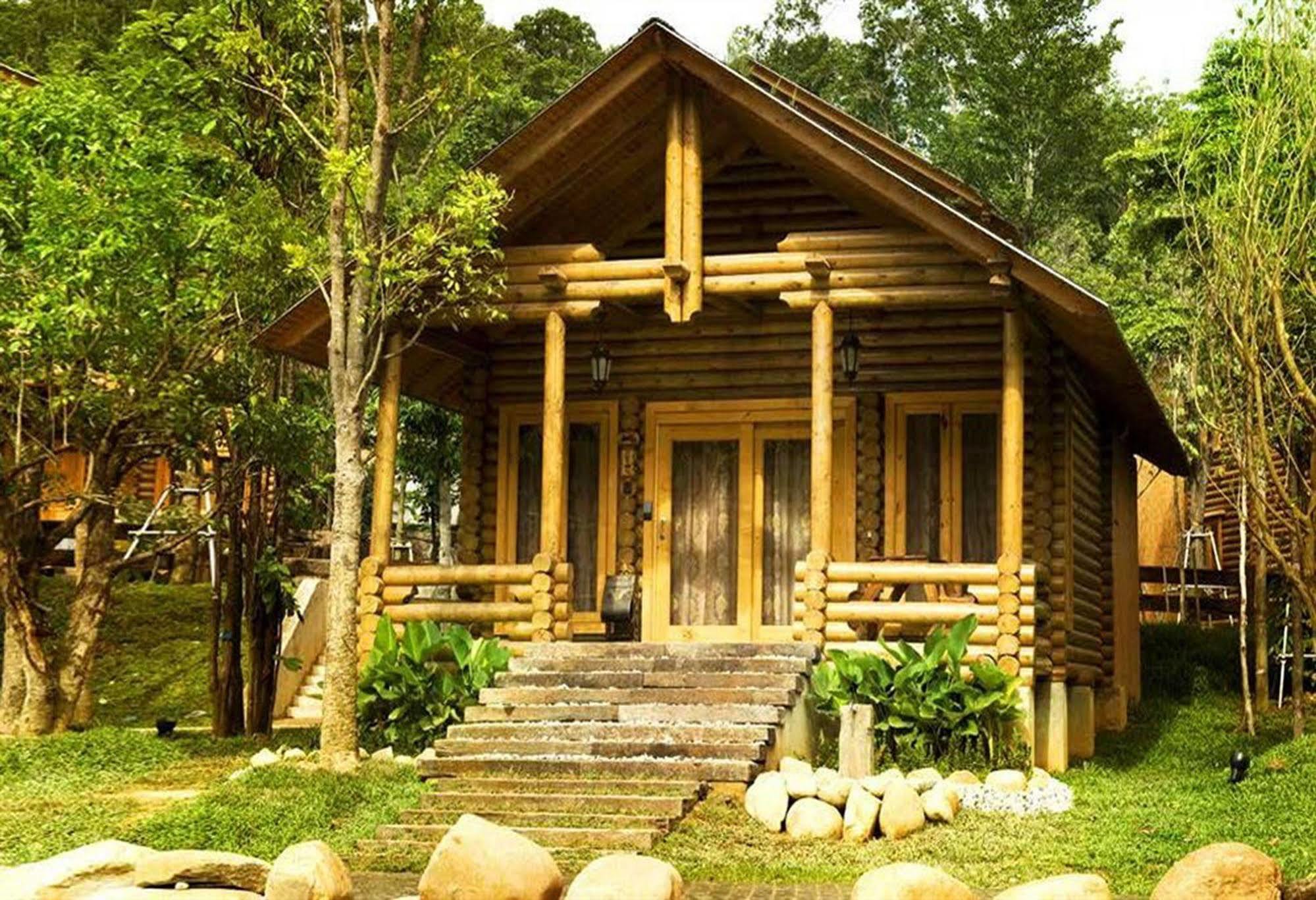 Philea & Tempat peranginan